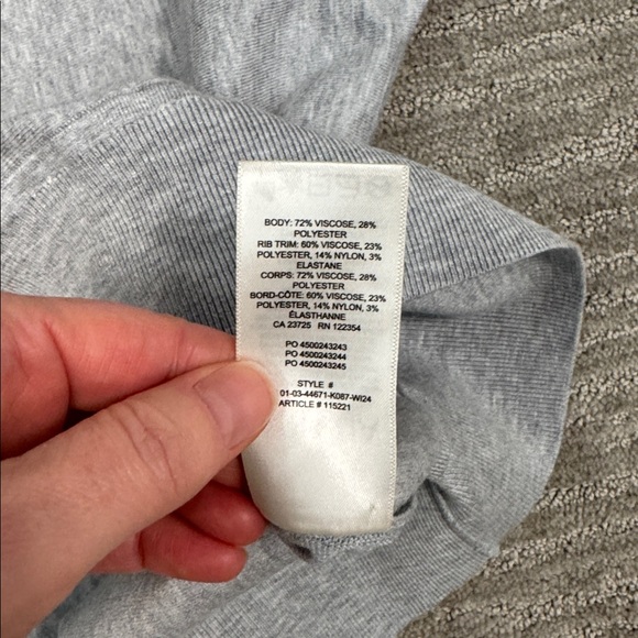 Aritzia Inspiration Sweater Gray Size Small - Picture 8 of 9